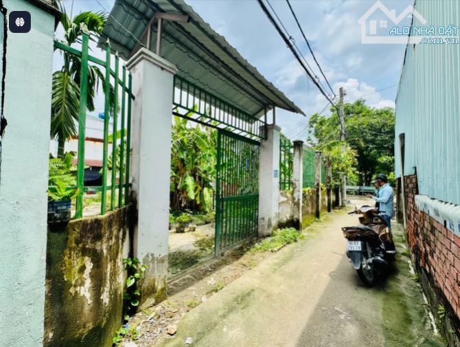 Nhà bán thạnh xuân quận 12 , 11,5 x 22 (nợ hậu 24M) 100% thổ cư, giảm sâu 21 tr/m - 1