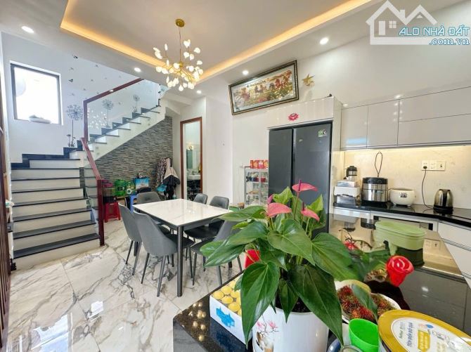 Bán biệt thự đường Trịnh Hoài Đức , Đà Lạt 200m2 1 lầu 5 Phòng - 1