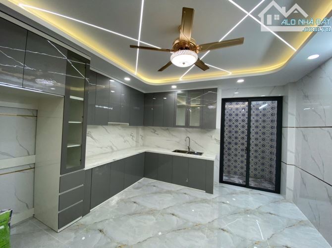 NHÀ BÁN NGAY TỈNH LỘ 10 - P.TÂN TẠO BÌNH TÂN - 54m2 ( 5 TẦNG ) GIÁ CHỈ :  6 TỶ 5 - 1