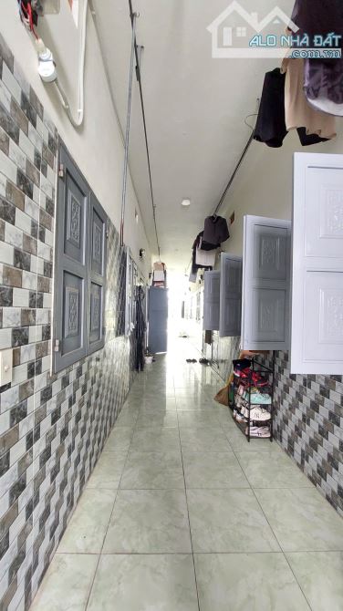 BÁN DÃY TRỌ 2 TẦNG – 250m2 - MT 10m - NGAY LÀNG ĐẠI HỌC FPT - VIEW CÔNG VIÊN  - CHỈ 11.9T - 1