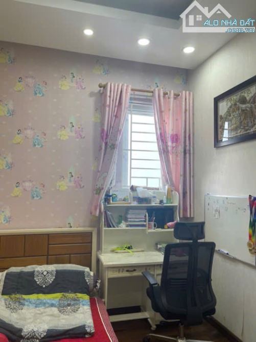 MẶT TIỀN ĐƯỜNG 12M - NGUYỄN SỸ SÁCH - 85M5 - NGANG CHUẨN 5,5M - GIÁ - 11.X TỶ - 1