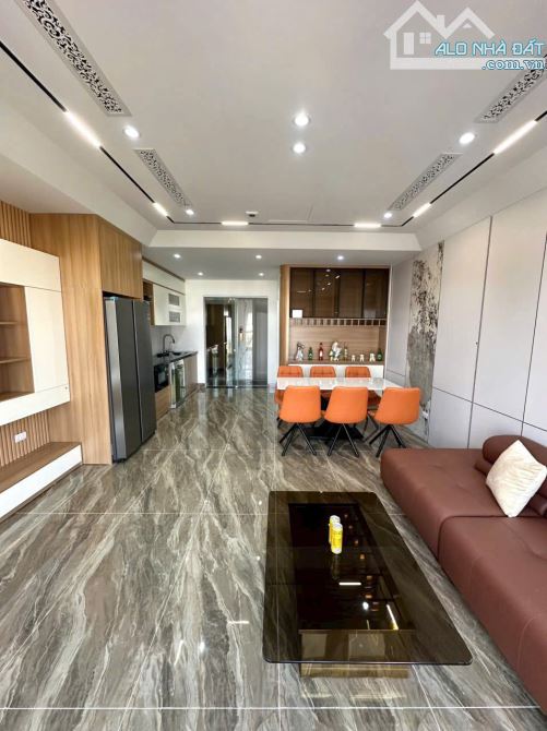 Bán nhà phố Cổ Linh-Long Biên DT 55M2, 7 Tầng, MT 4.7M, Gara ô tô, thang máy ô tô 16. - 1