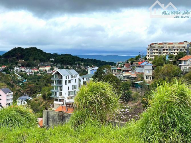 500M2 ĐẤT VIEW ĐẸP KHE SANH - SẴN 300XD CHUYỂN ĐƯỢC FULL - CÁCH HỒ XUÂN HƯƠNG CHỈ 1KM - 1