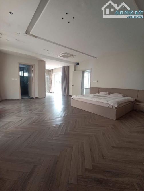 MẶT PHỐ NGỌC THỤY LONG BIÊN 45 TỶ DT 315M MT 14M 4T Ô TÔ TRÁNH KINH DOANH ĐỈNH CỦA CHÓP - 1