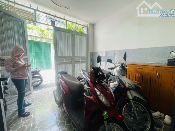 HIẾM-BÁN NHÀ NGUYỄN VĂN CÔNG GÒ VẤP-HXH TRÁNH-GIÁP SÂN BAY-SỔ MỚI 2025-NHỈNH 9TỶ - 1