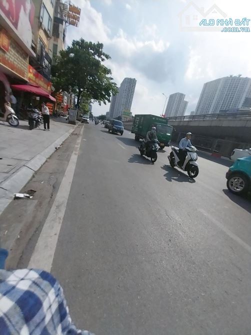 MẶT PHỐ NGUYỄN XIỂN LÔ GÓC, VỈA HÈ KINH DOANH Ô TÔ DỪNG ĐỖ, 180m, 48 Tỷ - 1