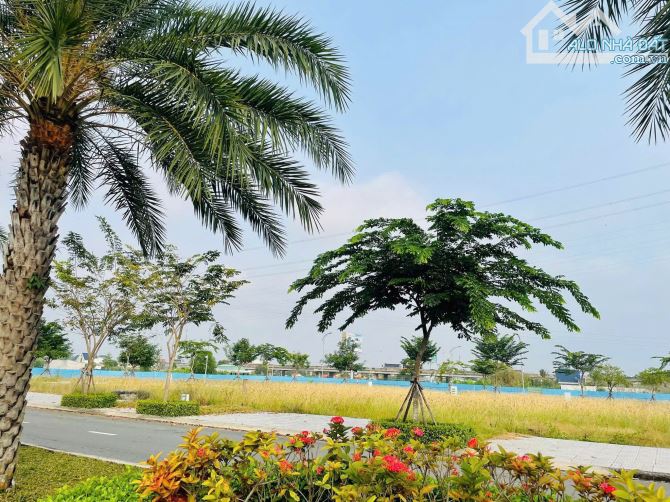 🏡 BÁN LÔ ĐẤT LIỀN KỀ KHU SINH THÁI ECOPARK – BẾN LỨC - 1,9TY - 1