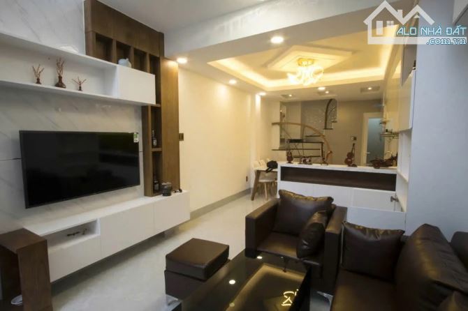 BÁN NHÀ ĐẸP 5 TẦNG, HUỲNH TỊNH CỦA, P. XUÂN HÒA, TP.HCM GIÁ CHỈ 9.3 TỶ - 1