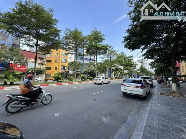 MẶT PHỐ KINH DOANH ĐỈNH CAO - TRẦN THÁI TÔNG - 52M² - 5 TẦNG - 26.9 TỶ - 1