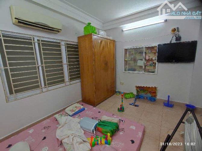 🏡 BÁN NHÀ 1 TRỆT 3 LẦU – CMT8, QUẬN 3 – GIÁ TỐT 9 TỶ 🏡 - 1