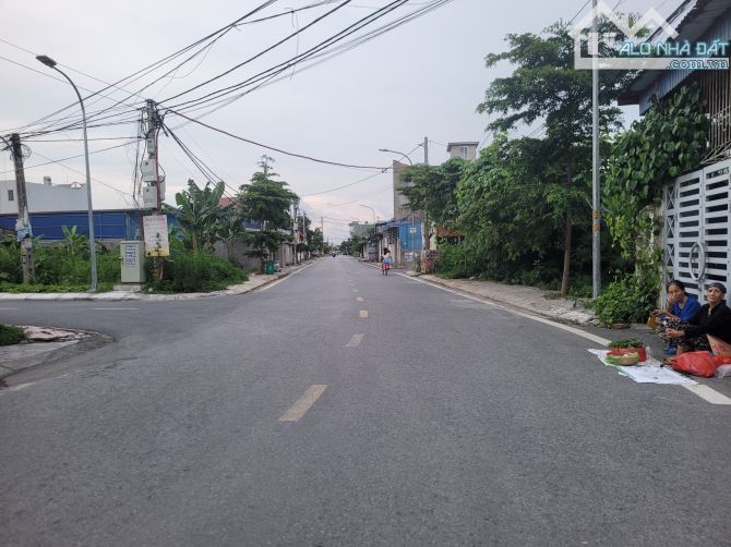 Ms Linh-Siêu đẹp lô đất trục chính Vĩnh Khê, đối diện Hoàng Huy, tuyến 2 đường Máng - 1