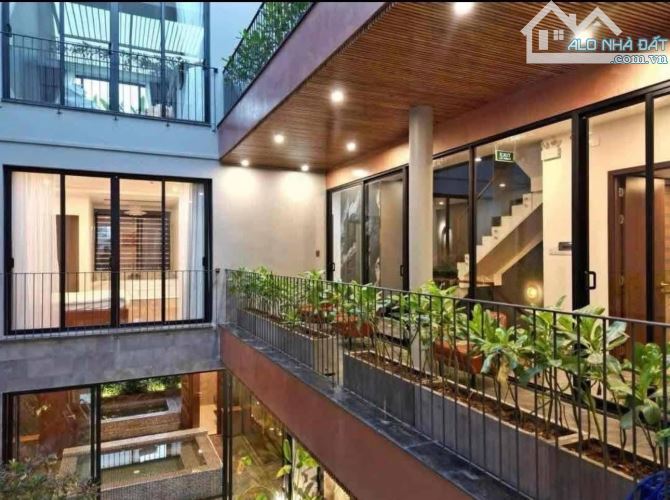 🎪 Cho thuê Villa hồ bơi 4 tầng mặt tiền Đoàn Khuê - Khu Nam Việt Á - Gọi Bi - 1
