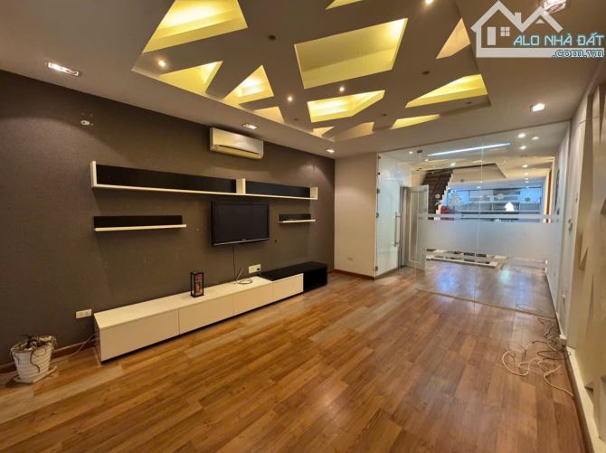 Bán Nhà P/Lô Ô Tô Tránh Quận Ba Đình 80m2-5T LÔ GÓC 3 THOÁNG 31 Tỷ Linh Lang. - 1