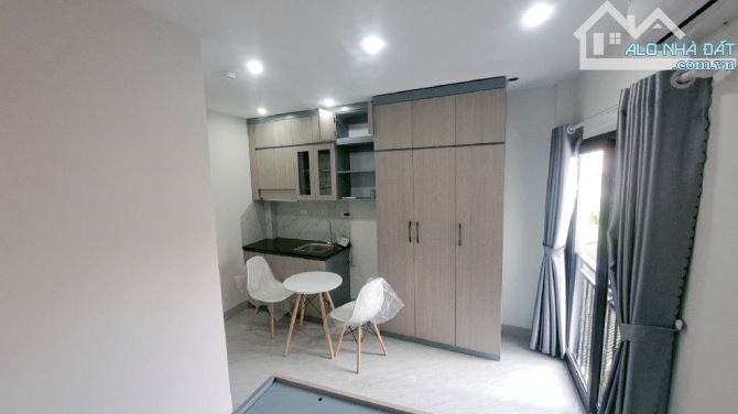 BÁN CHDV MỚI CỨNG - TT CẦU GIẤY  - 7 TẦNG - THANG MÁY - 12 PHÒNG KHÉP KÍN - PCCC ĐẠT CHUẨN - 1