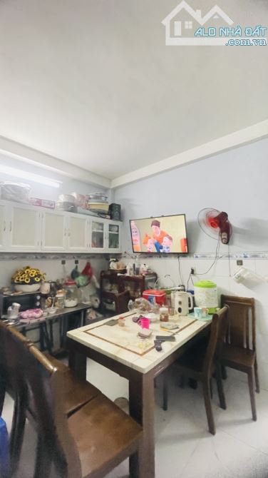 HXH tránh nhau, Huỳnh Thiện Lộc , Tân Phú, 70m2, 3 Tầng, 4m x 17,3m, chỉ 7 tỷ - 1