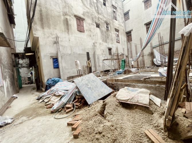 Bán mảnh đất đẹp phố Nguyễn Văn Huyên 🏡 - 1