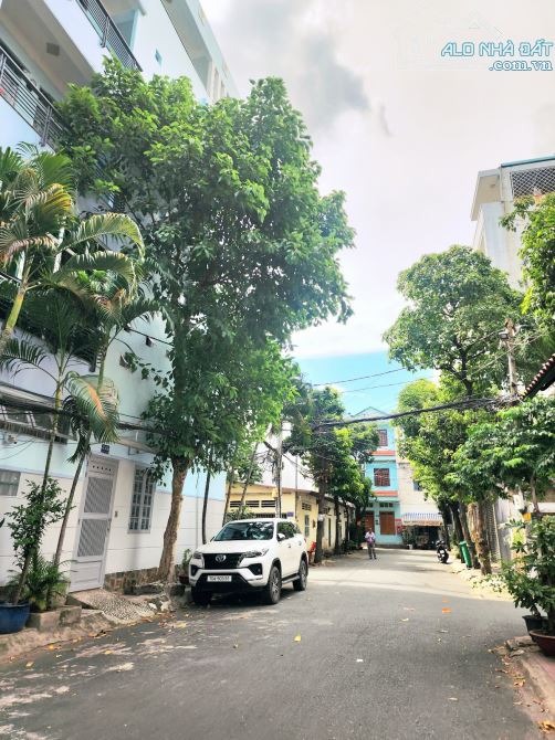 Bán nhà khu 27-43 Cộng Hòa - Nguyễn Thái Bình, P4. DT 4,5x19m 84m2. 4 tầng cứng cáp - 1