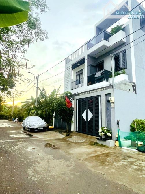 🍍chỉ 4,4 tỷ (CÒN BỚT)🥑Đất đẹp, Lô góc 83m2, KLG, KQH - Ô tô Long Trường, Thủ Đức💥HIẾM - 1