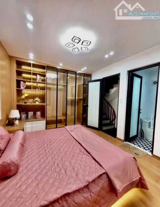 Bán nhà Minh Khai - Lô góc - Xây mới đẹp long lanh - 4.5 tầng - Giá chỉ 6 tỷ - 1