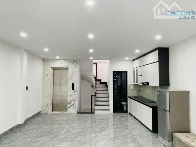 Tòa nhà 6 tầng Âu Cơ 62m quận Tây Hồ Hà Nội nhà đẹp thang máy kinh doanh văn phòng công ty - 1