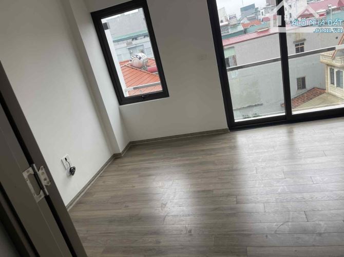BÁN NHÀ MỚI THẠCH BÀN – 6 TẦNG – Ô TÔ VÀO NHÀ – GIÁ 6.8 TỶ - 1