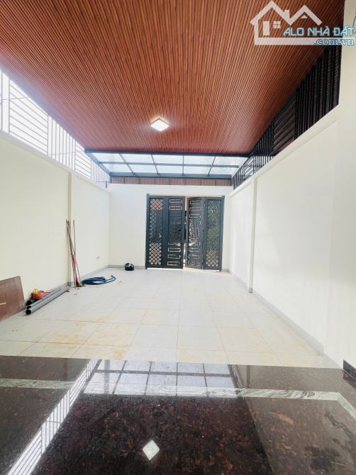 🍀🍀NHÀ MÊ KIÊN CỐ QUÁ ĐẸP SÁT BẾN XE ĐỨC LONG - 1