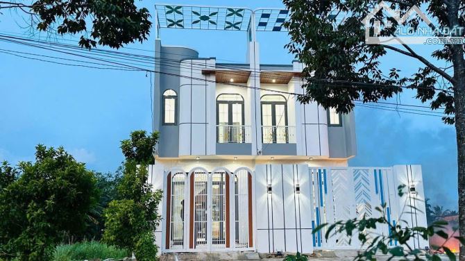 Bán Nhà đẹp Mặt Tiền Đường Mỹ Lộc  DT: 129m2 thổ cư 100% - 1