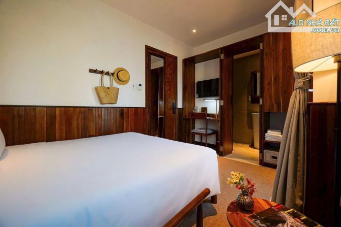 Bán tài sản góc 2 MT 111 Nguyễn Bỉnh Khiêm, Quận 1. DT:4*20M. Hầm - 7 tầng. HĐT: 110 tr/th - 13