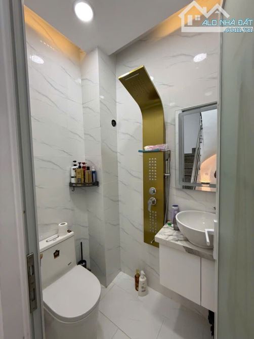 Bán Nhà 4 tầng, Nguyễn Văn Quỳ, Quận 7.  hoàn công 110m2, full nội thất, chỉ 4.9 tỷ - 14