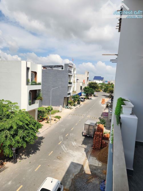 Bán nhà mới 1T2L 5x22m, đường N2 KDC The Suncity p.An Phú, full nội thất - 21