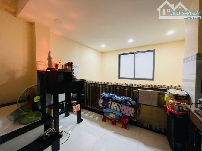 Bán nhà 1 sẹc BTCT còn mới Lê Quang Định 22m2 – Giá 4,83 Tỷ tl. - 2