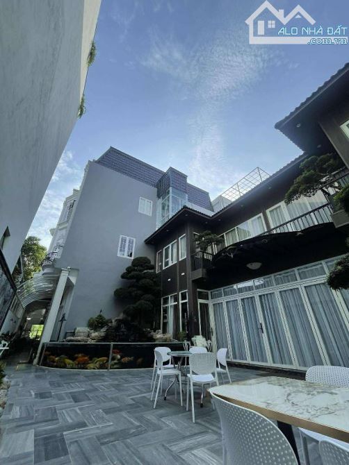 BÁN BIỆT THỰ NGỌC THUỴ, LONG BIÊN 600M2, 5 TẦNG, MT RỘNG, MẶT PHỐ KINH DOANH ĐA NGÀNH - 2