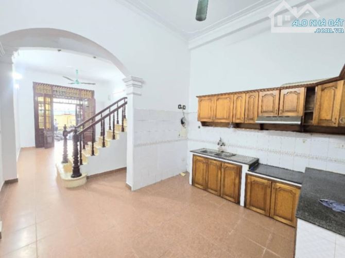 BÁN NHÀ ĐẠI TỪ 47M2 5 TẦNG 4 PHÒNG MT 4M NGÕ NÔNG 6.8 TỶ - 2