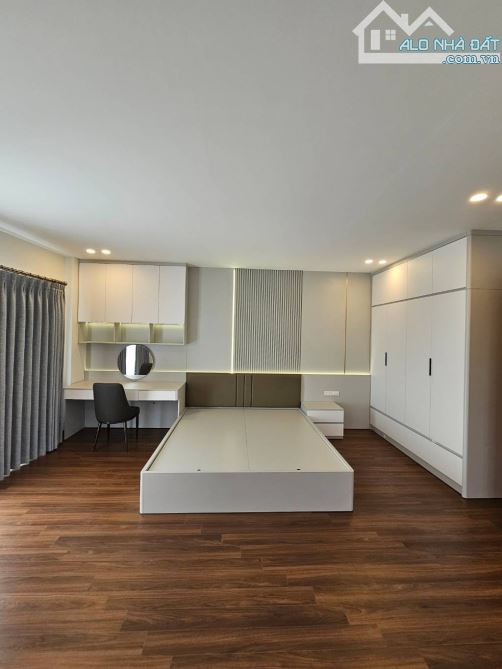 P.Á N  G.Ấ.P 🏠 PHỐ TRẠM - LONG LANH  VÔ ĐỐI 37m2 x 6tầng - 2