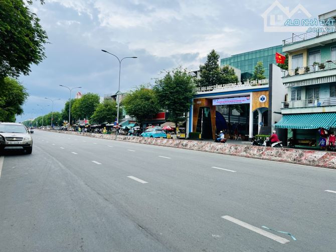 Nhà MTKD Kế Bên ĐH Công Thương Đường 30m Lê Trọng Tấn 4x20 Giá Tốt 15 Tỷ SHR