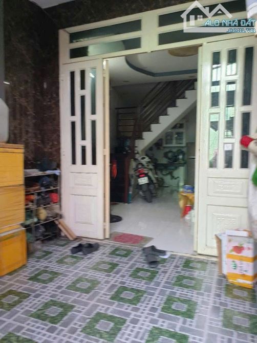 NHÀ SỔ RIÊNG ĐƯỜNG PHAN VĂN HỚN, BÀ ĐIỂM, 39M2, 2 TẦNG, 2PN, 2 WC - 2