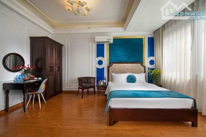 70.6 tỷ - Khách sạn Trần Thái tông, Cầu Giấy - 130m, 8 tầng, 9m mặt tiền. - 2