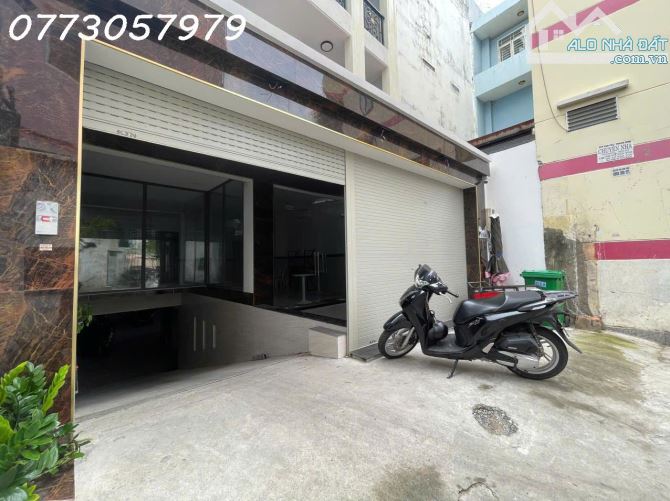 BÁN TÒA CHDV HOÀNG HOA THÁM, BÌNH THẠNH.8X25M, DOANH THU 130TR/THÁNG. GIÁ BÁN 34TỶ - 2
