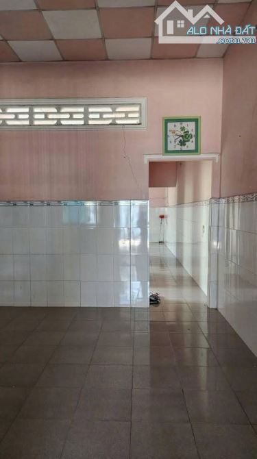 950 triệu xin phép giao luôn cuốn sổ hồng căn nhà nát ngay Tân Xuân, Hóc Môn, 5x16m - 2