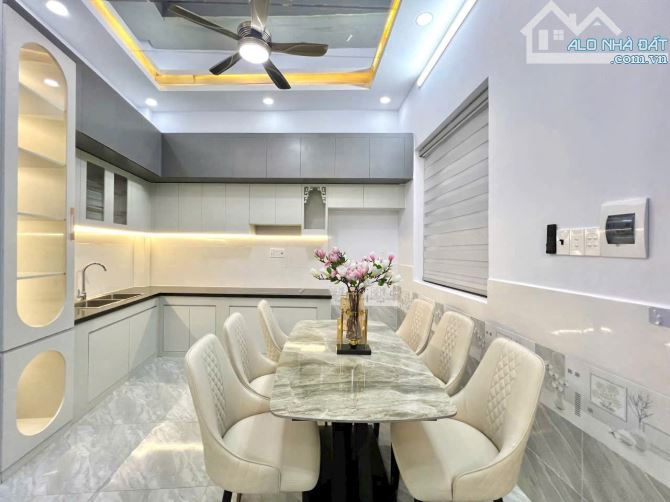 - NHÀ SỔ RIÊNG XÂY MỚI HẺM 487 HUỲNH TẤN PHÁT,TÂN THUẬN ĐÔNG ,QUẬN 7DT:4