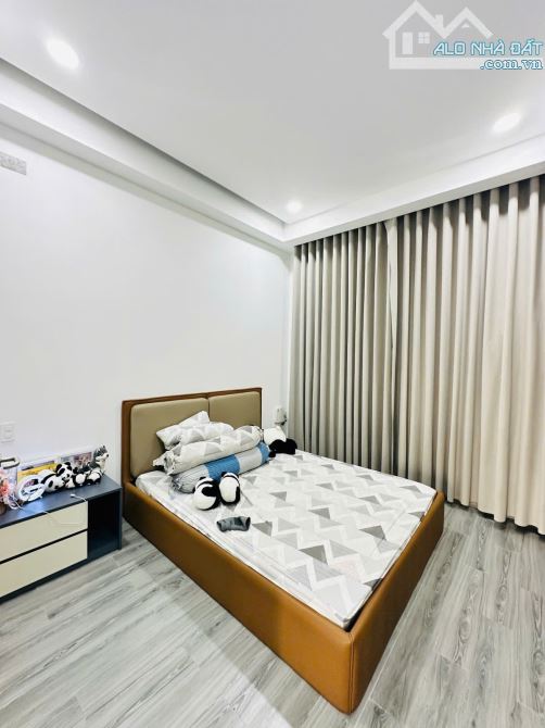Bán nhà Nguyễn Trọng Tuyển 63m2 đúc 4 tầng ngang 6m 3PN chỉ 6.5 tỷ - 2