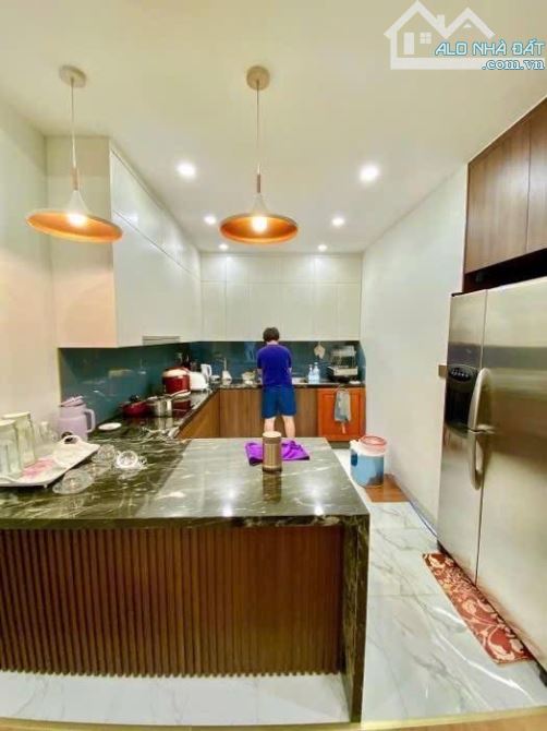 HIẾM VĨNH PHÚC BA ĐÌNH 45M 20TỶ 5T MT4.5M PHÂN LÔ ÔTÔ CHẠY VÒNG QUANH YÊN TĨNH Ở SƯỚNG - 2