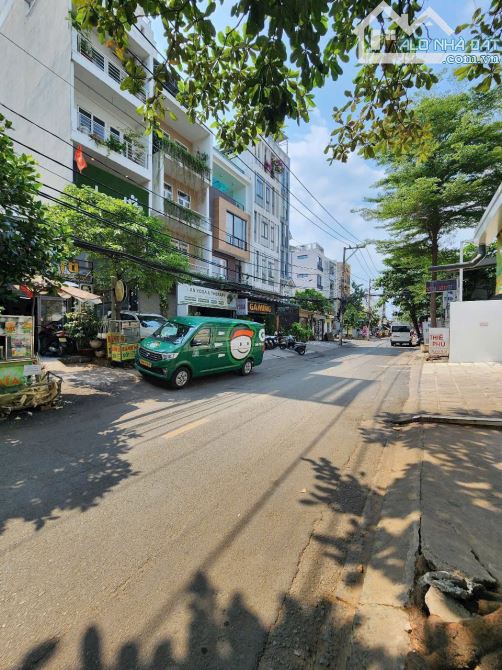 Lô đất 491m2 mặt tiền đường 18, Khu bên sông Hiệp Bình Chánh- 52 tỷ - 2