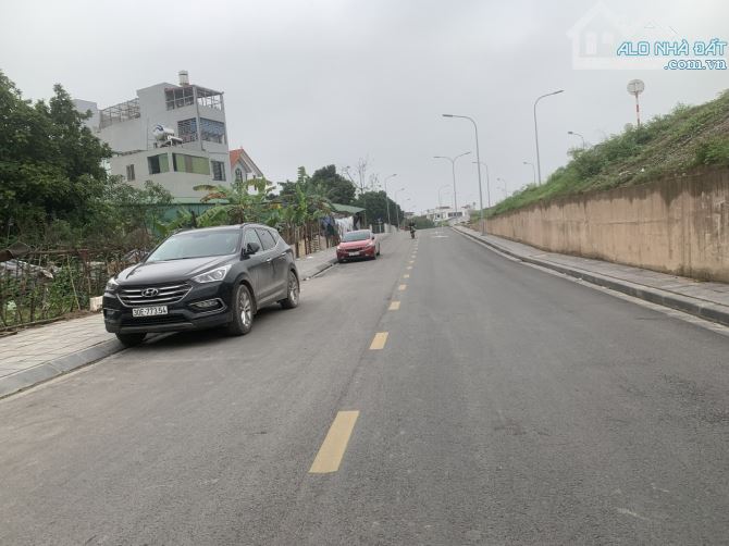 Bán 114m đất tặng xưởng mặt chân đê Phúc Lợi, có thể xây tòa văn phòng, trụ sở, kho hàng - 2