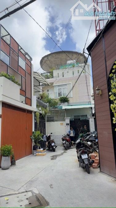 BÁN CĂN NHÀ NGAY ĐẠI HỌC CÔNG NGHIỆP  GÒ VẤP - 2