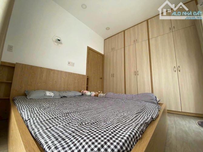 nhà 4tỷ 100triu , 2 tầng , 43m2 , 1 căn ra hẻm xe hơi gần Nguyễn Duy Trinh Bình Trưng Tây - 2