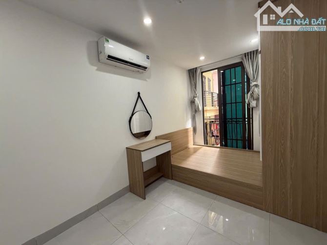 Bán chung cư mini,căn hộ dịch vụ,dòng tiền Mễ Trì ngõ nông,ô tô gần giá 17.5 tỷ - 2