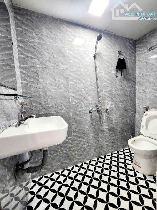 BÁN CĂN HỘ MINH KHAI–HAI BÀ TRƯNG_SIÊU ĐẸP_AN SINH ĐỈNH_OTO ĐỖ CHÂN CẦU THANG - 1