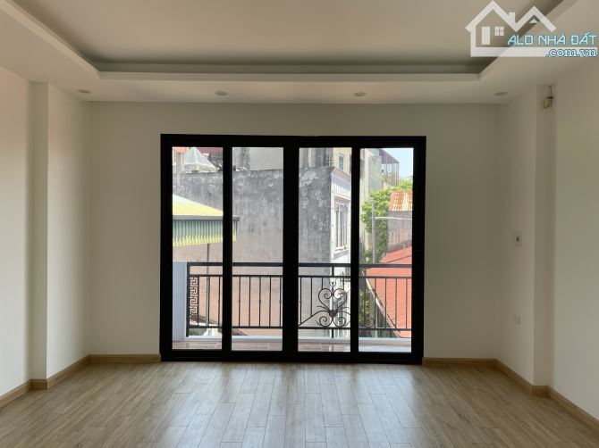 Bán nhà đẹp phố Tây sơn, Quang trung, quận Đống đa, ngõ ô tô, kinh doanh, cho thuê - 18 tỷ - 2