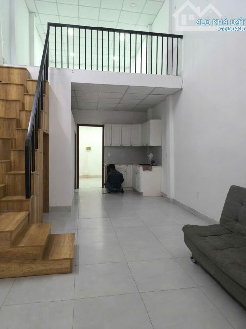 Bán gấp xưởng gỗ, hơn 900m2, Thạnh Xuân Quận 12, 22 tỷ TL mạnh - 3